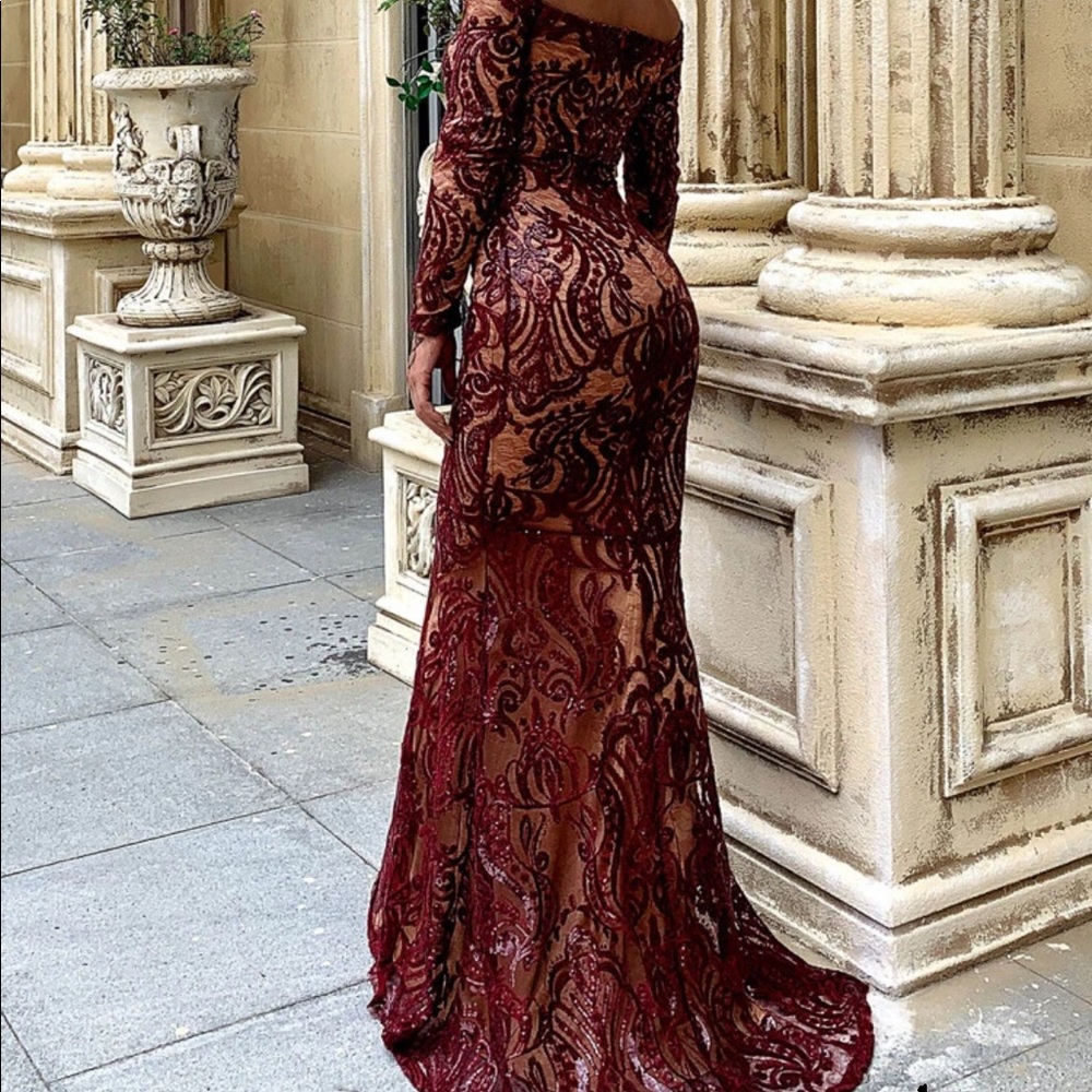 Lace Sequin Dress with train